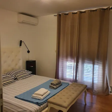 Legend Apartman *